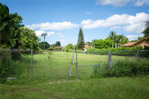 Land in Miami, Florida № 1953671 - photo 2