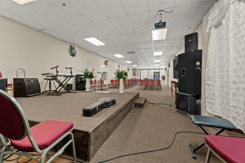Immobilier commercial à vendre à Orlando, Floride: 119.1 m2 № 2145354 - photo 26