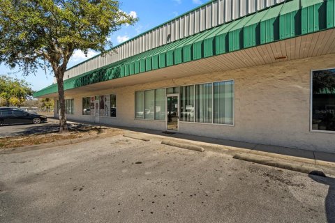 Immobilier commercial à vendre à Orlando, Floride: 119.1 m2 № 2145354 - photo 2