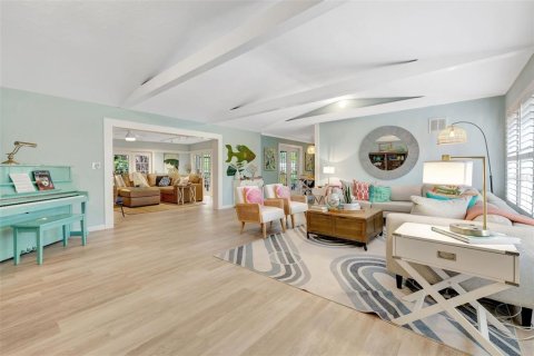 Villa ou maison à vendre à Sarasota, Floride: 4 chambres, 234.76 m2 № 1765847 - photo 9