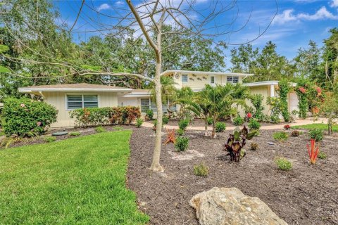 Villa ou maison à vendre à Sarasota, Floride: 4 chambres, 234.76 m2 № 1765847 - photo 2