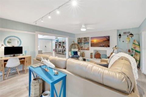 Villa ou maison à vendre à Sarasota, Floride: 4 chambres, 234.76 m2 № 1765847 - photo 19
