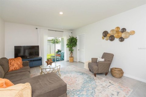 House in Wesley Chapel, Florida 3 bedrooms, 140.84 sq.m. № 1850259 - photo 15