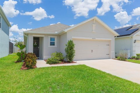 House in Wesley Chapel, Florida 3 bedrooms, 140.84 sq.m. № 1850259 - photo 2