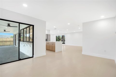 Casa en venta en Sunrise, Florida, 4 dormitorios, 162.76 m2 № 2026262 - foto 24