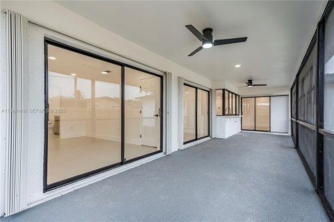 Casa en venta en Sunrise, Florida, 4 dormitorios, 162.76 m2 № 2026262 - foto 29