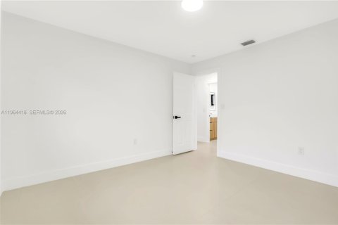 Casa en venta en Sunrise, Florida, 4 dormitorios, 162.76 m2 № 2026262 - foto 20