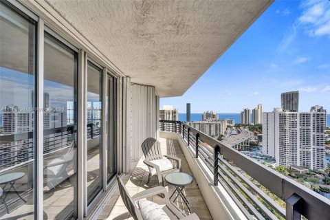 Купить кондоминиум в Авентура, Флорида 2 спальни, 136.01м2, № 2022152 - фото 8