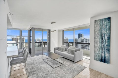 Купить кондоминиум в Авентура, Флорида 2 спальни, 136.01м2, № 2022152 - фото 17