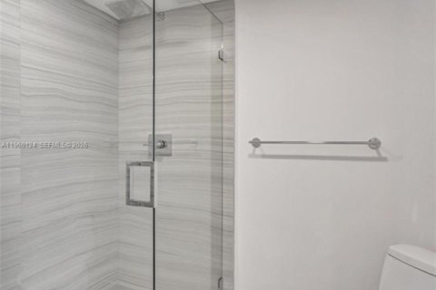 Купить кондоминиум в Авентура, Флорида 2 спальни, 136.01м2, № 2022152 - фото 25