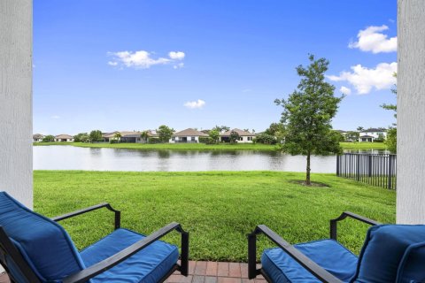 Casa en venta en Royal Palm Beach, Florida, 5 dormitorios, 272.39 m2 № 2177103 - foto 20