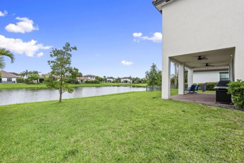 Casa en venta en Royal Palm Beach, Florida, 5 dormitorios, 272.39 m2 № 2177103 - foto 18