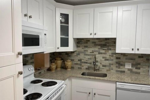 Condo in Lake Worth, Florida, 1 bedroom  № 2391746