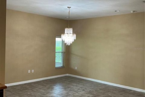 House in BELLALAGO in Kissimmee, Florida 3 bedrooms, 190.73 sq.m. № 2147997 - photo 9