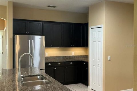 House in BELLALAGO in Kissimmee, Florida 3 bedrooms, 190.73 sq.m. № 2147997 - photo 8