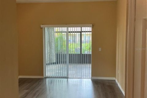 House in BELLALAGO in Kissimmee, Florida 3 bedrooms, 190.73 sq.m. № 2147997 - photo 10