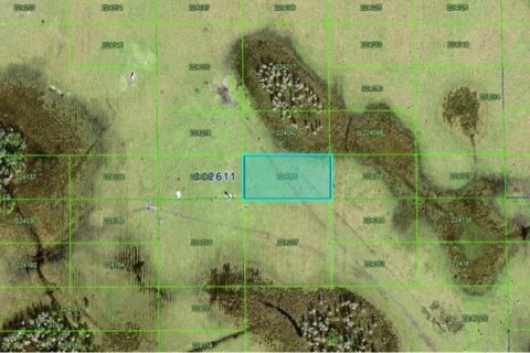 Terreno en Polk City, Florida № 2160725