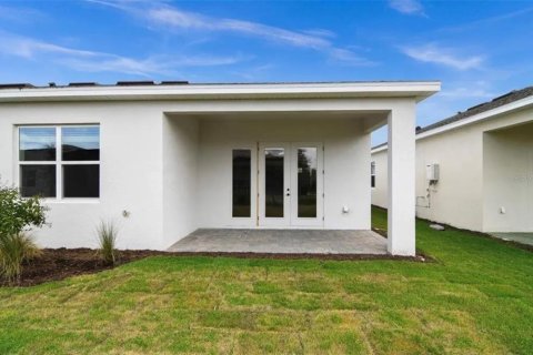 House in Kissimmee, Florida 2 bedrooms, 147.06 sq.m. № 1914159 - photo 25