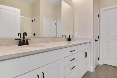 House in Kissimmee, Florida 2 bedrooms, 147.06 sq.m. № 1914159 - photo 17