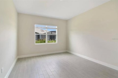 House in Kissimmee, Florida 2 bedrooms, 147.06 sq.m. № 1914159 - photo 15