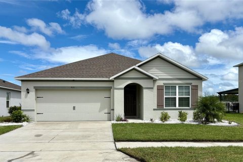 Casa en venta en New Smyrna Beach, Florida, 3 dormitorios, 157 m2 № 1899959 - foto 1