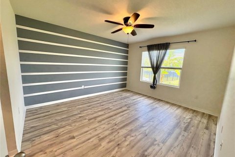 Casa en venta en New Smyrna Beach, Florida, 3 dormitorios, 157 m2 № 1899959 - foto 12