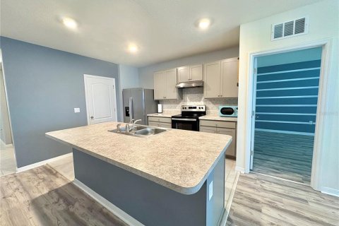 Casa en venta en New Smyrna Beach, Florida, 3 dormitorios, 157 m2 № 1899959 - foto 6
