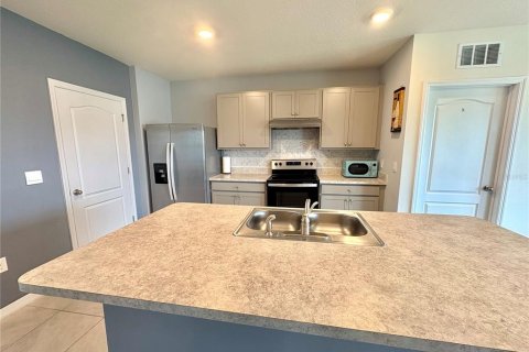 Casa en venta en New Smyrna Beach, Florida, 3 dormitorios, 157 m2 № 1899959 - foto 5