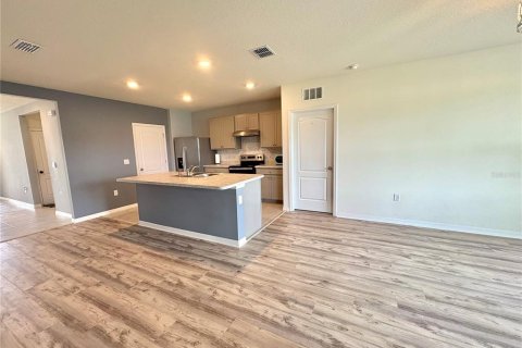 Casa en venta en New Smyrna Beach, Florida, 3 dormitorios, 157 m2 № 1899959 - foto 4