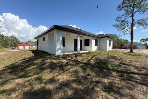 House in Lehigh Acres, Florida 3 bedrooms № 1731688 - photo 20