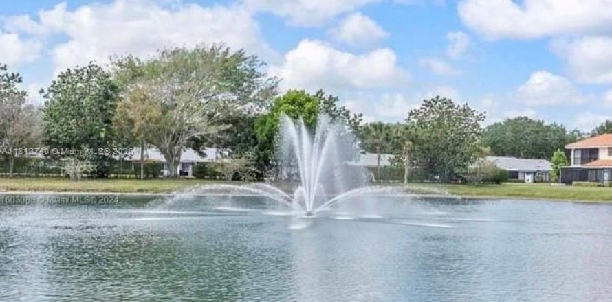 Villa ou maison à Boca Raton, Floride 3 chambres, 143.44 m2 № 1766444