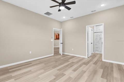 Casa en venta en Kissimmee, Florida, 4 dormitorios, 191.47 m2 № 1582229 - foto 24