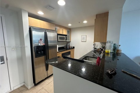 Купить кондоминиум в Майами, Флорида 1 спальня, 78.6м2, № 2033319 - фото 6