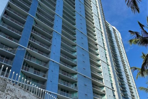 Купить кондоминиум в Майами, Флорида 1 спальня, 78.6м2, № 2033319 - фото 2