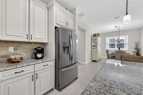 House in Venice, Florida 2 bedrooms, 156.73 sq.m. № 2151847 - photo 11