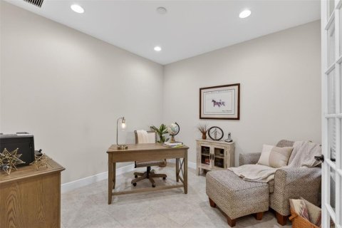 House in Venice, Florida 2 bedrooms, 156.73 sq.m. № 2151847 - photo 30