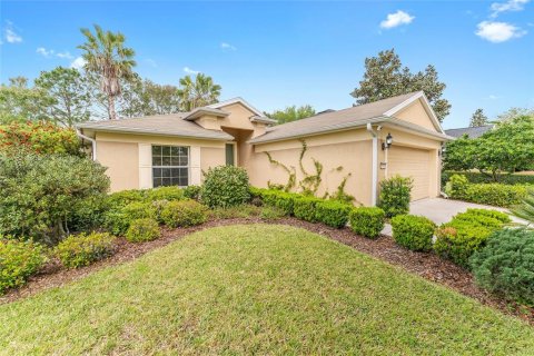 House in Ocala, Florida 4 bedrooms, 139.63 sq.m. № 1908827 - photo 2