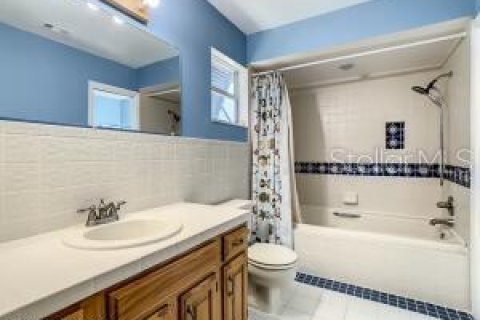 Casa en venta en Melbourne Beach, Florida, 3 dormitorios, 211.26 m2 № 2323086 - foto 11