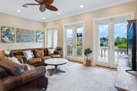 House in Nokomis, Florida 4 bedrooms, 367.89 sq.m. № 1333853 - photo 13