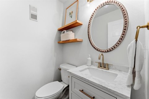 Adosado en venta en Tampa, Florida, 3 dormitorios, 145.3 m2 № 2223226 - foto 29