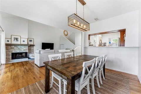 Adosado en venta en Tampa, Florida, 3 dormitorios, 145.3 m2 № 2223226 - foto 15
