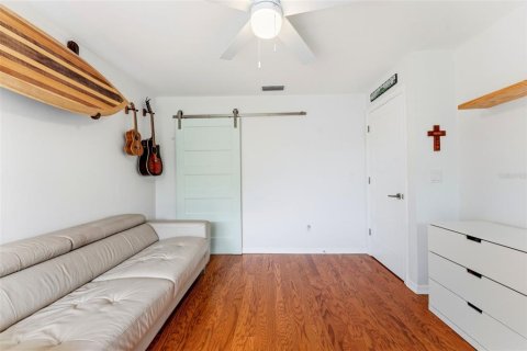 Adosado en venta en Tampa, Florida, 3 dormitorios, 145.3 m2 № 2223226 - foto 28