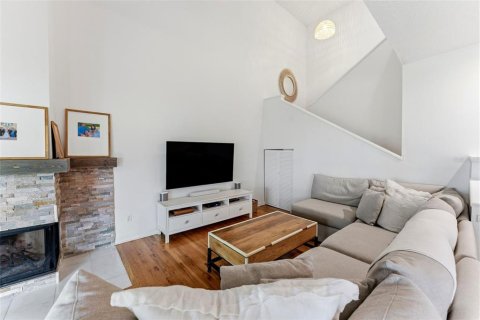 Adosado en venta en Tampa, Florida, 3 dormitorios, 145.3 m2 № 2223226 - foto 13