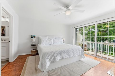 Adosado en venta en Tampa, Florida, 3 dormitorios, 145.3 m2 № 2223226 - foto 18
