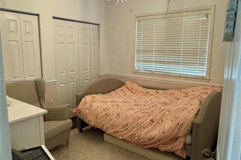 Casa en venta en Homestead, Florida, 3 dormitorios, 135.27 m2 № 1975739 - foto 12