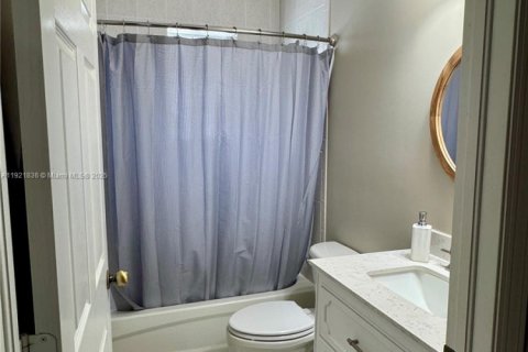 Casa en venta en Homestead, Florida, 3 dormitorios, 135.27 m2 № 1975739 - foto 15