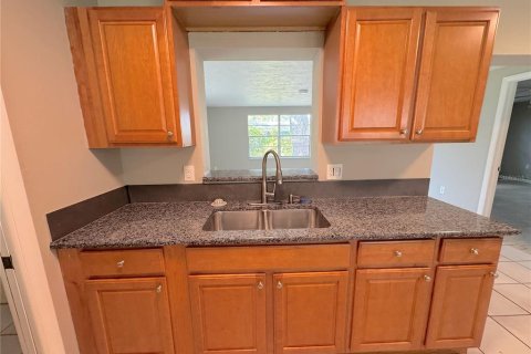 Casa en alquiler en Sarasota, Florida, 3 dormitorios, 121.05 m2 № 1854682 - foto 6