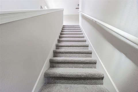 Casa en venta en Apollo Beach, Florida, 4 dormitorios, 173.73 m2 № 2387561 - foto 12