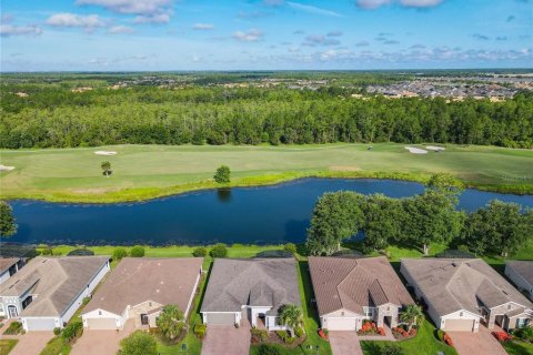 Casa en venta en Kissimmee, Florida, 3 dormitorios, 225.47 m2 № 1801691 - foto 5