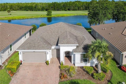 Casa en venta en Kissimmee, Florida, 3 dormitorios, 225.47 m2 № 1801691 - foto 1